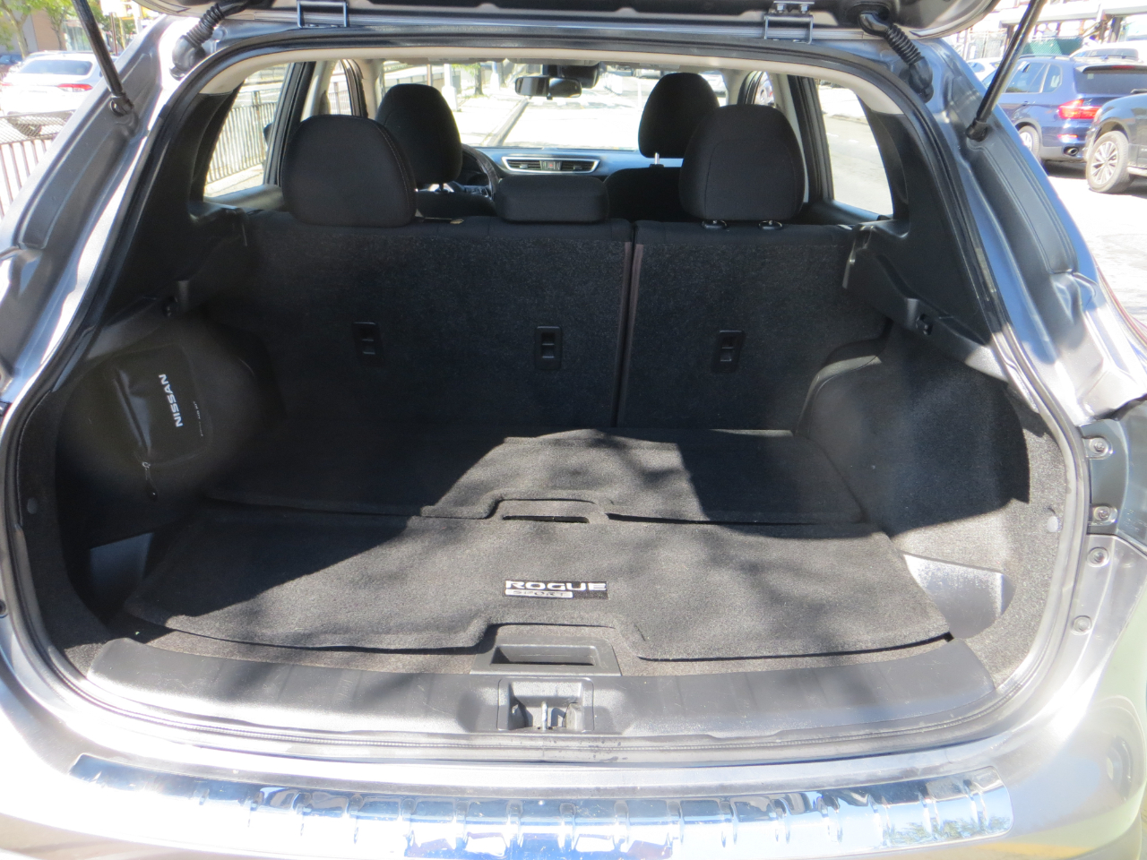 Nissan Rogue Sport SV AWD 2021 Nissan Rogue Sport SV AWD 2021