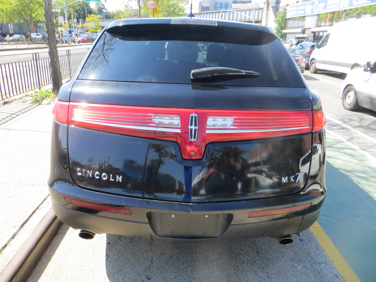 Lincoln MKT Reserve 2019 Lincoln MKT Reserve 2019