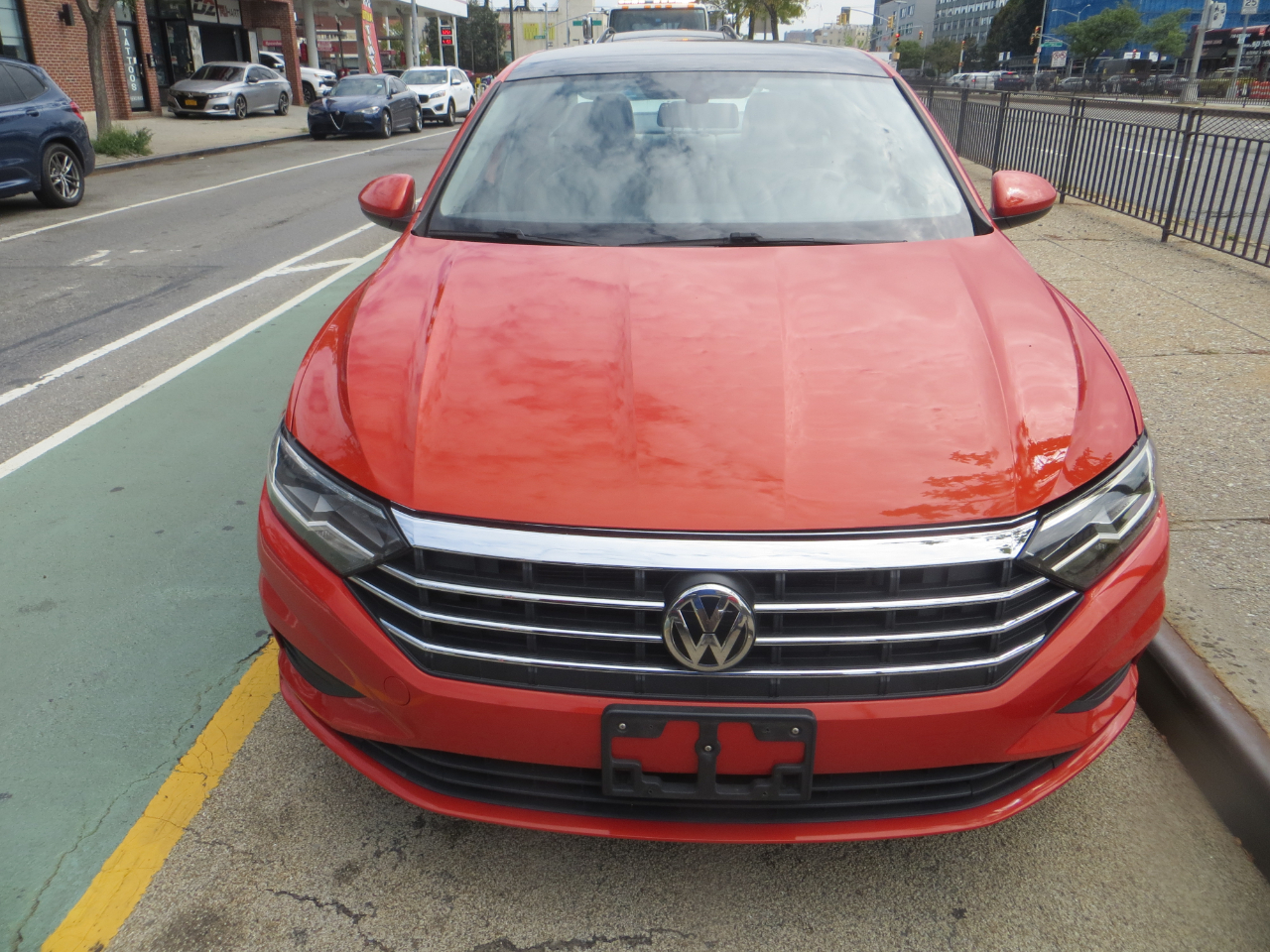 2019 Volkswagen Jetta SE photo 2