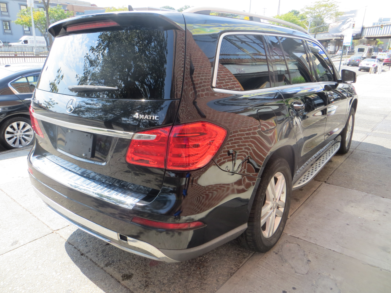 2016 Mercedes Benz GL 450 photo 4