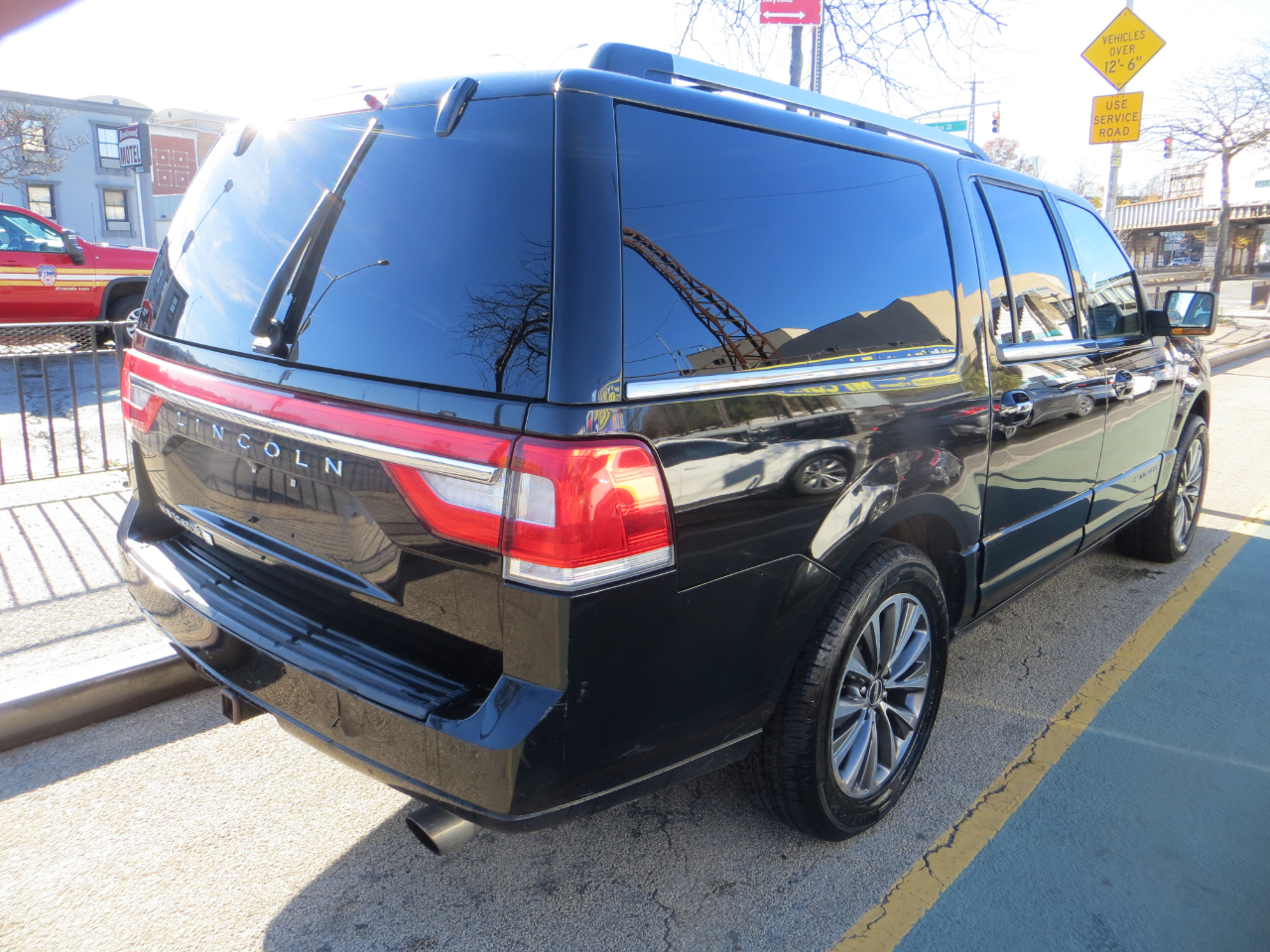 Lincoln Navigator L Select 2WD 2017