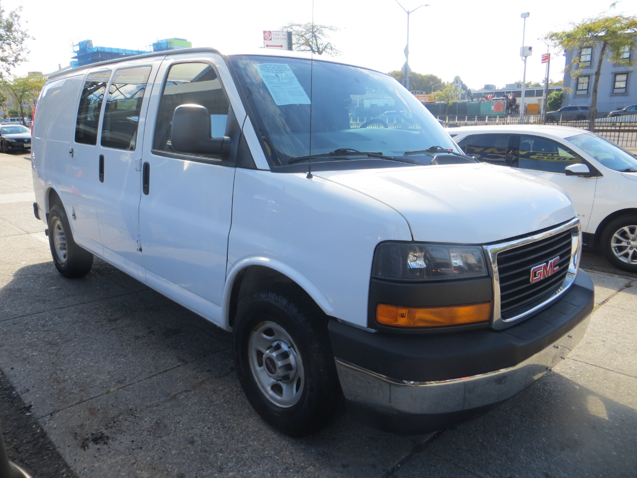 2017 Gmc Savana 2500 Cargo photo 3