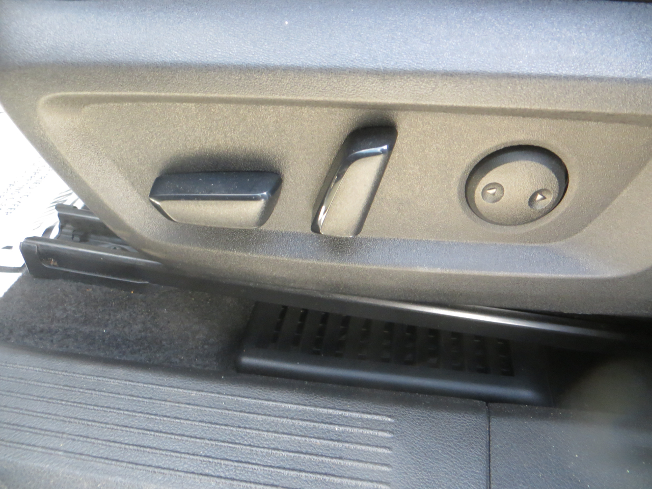 Nissan Rogue SV 2023 Nissan Rogue SV 2023