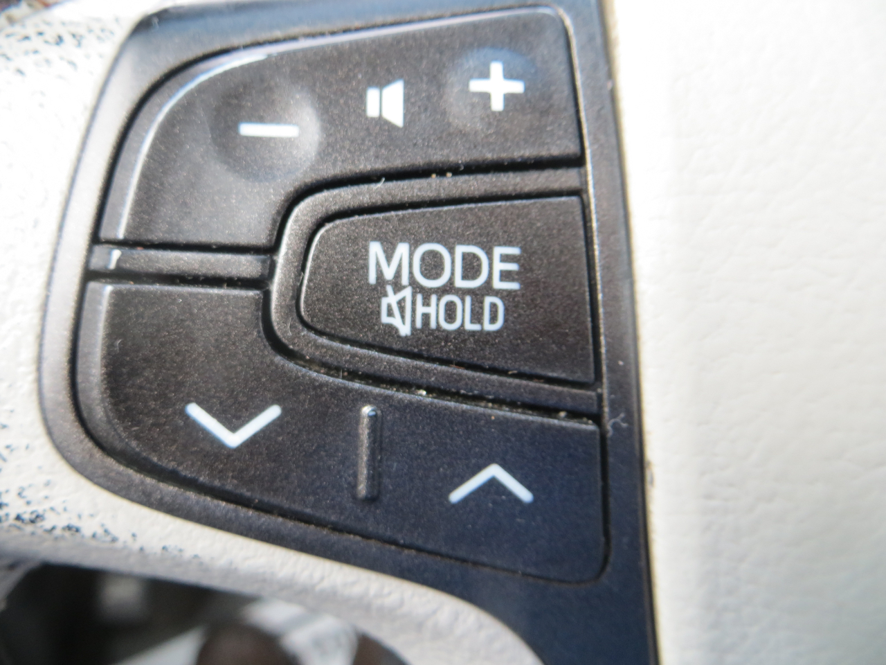 Toyota Sienna XLE FWD 8-Passenger V6 2012 Toyota Sienna XLE FWD 8-Passenger V6 2012