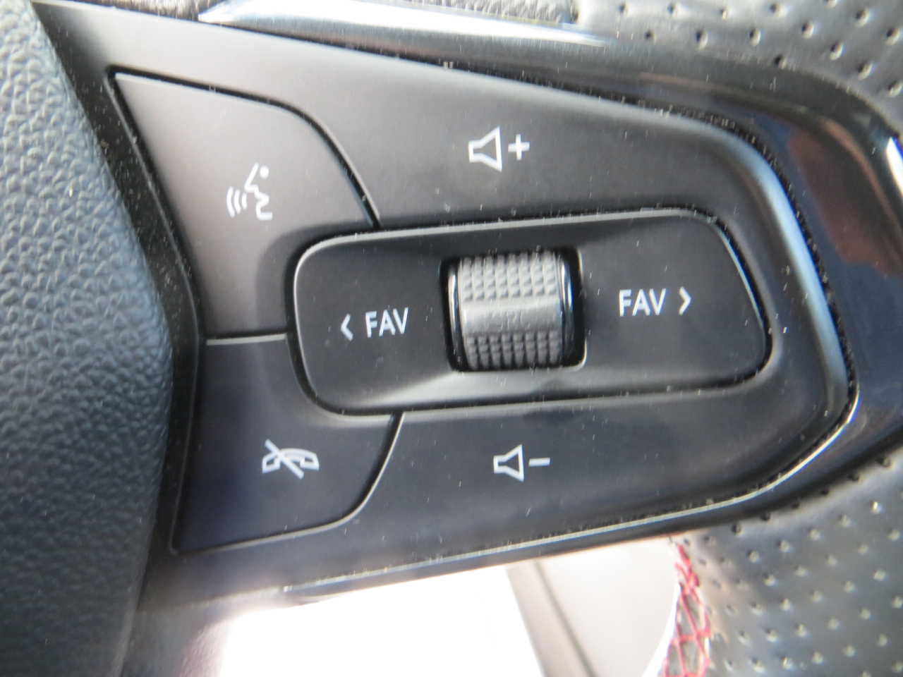 Chevrolet Trax 1RS 2024