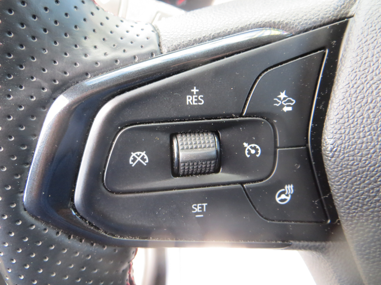 Chevrolet Trax 1RS 2024