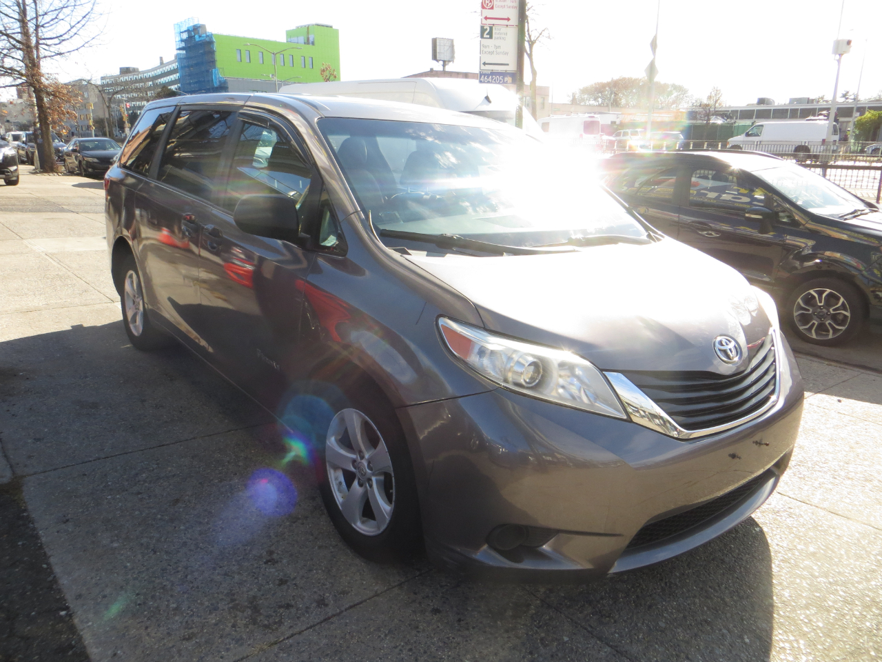 Toyota Sienna L FWD 7-Passenger V6 2015