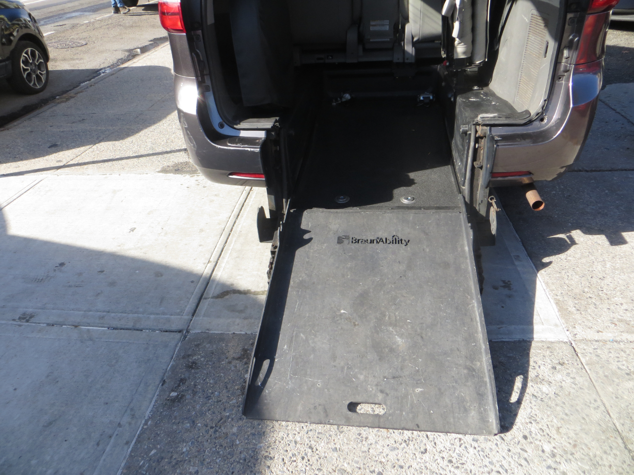 Toyota Sienna L FWD 7-Passenger V6 2015