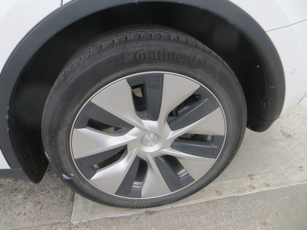 Tesla Model Y Long Range 2022