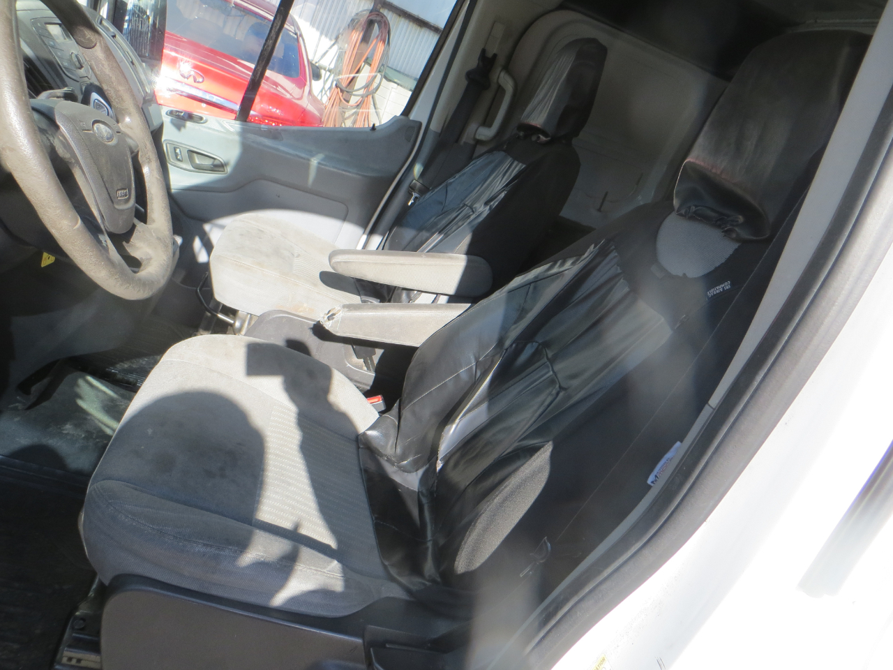 Ford Transit T-250 2015