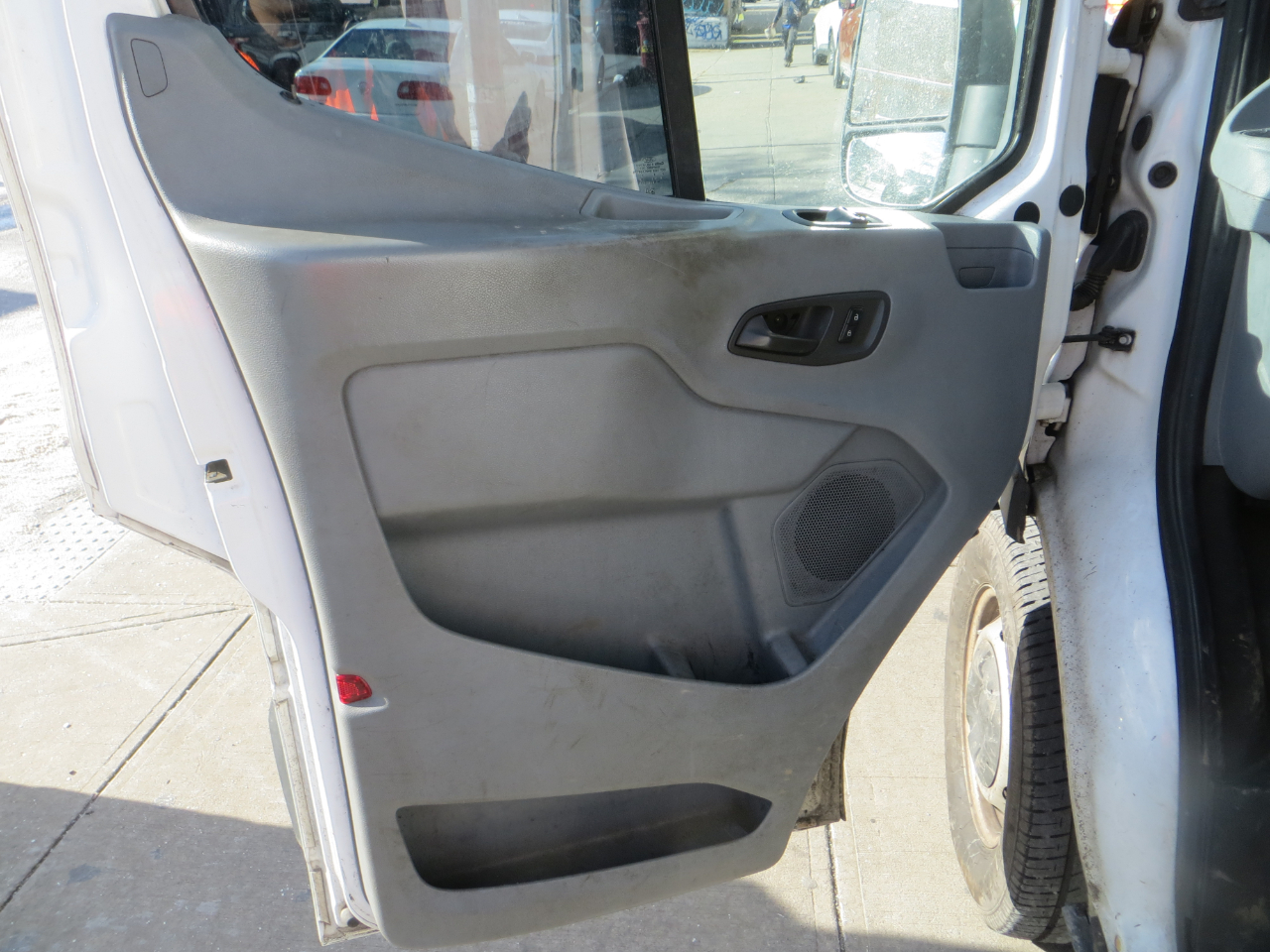 Ford Transit T-250 2015