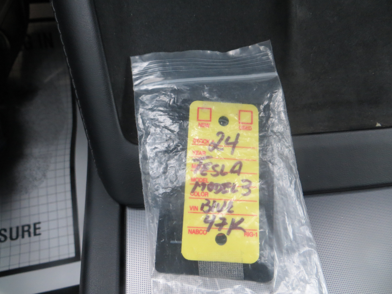 Tesla Model 3 Base 2024