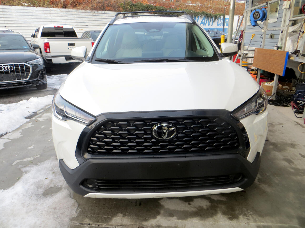 Toyota Corolla Cross LE AWD 2023