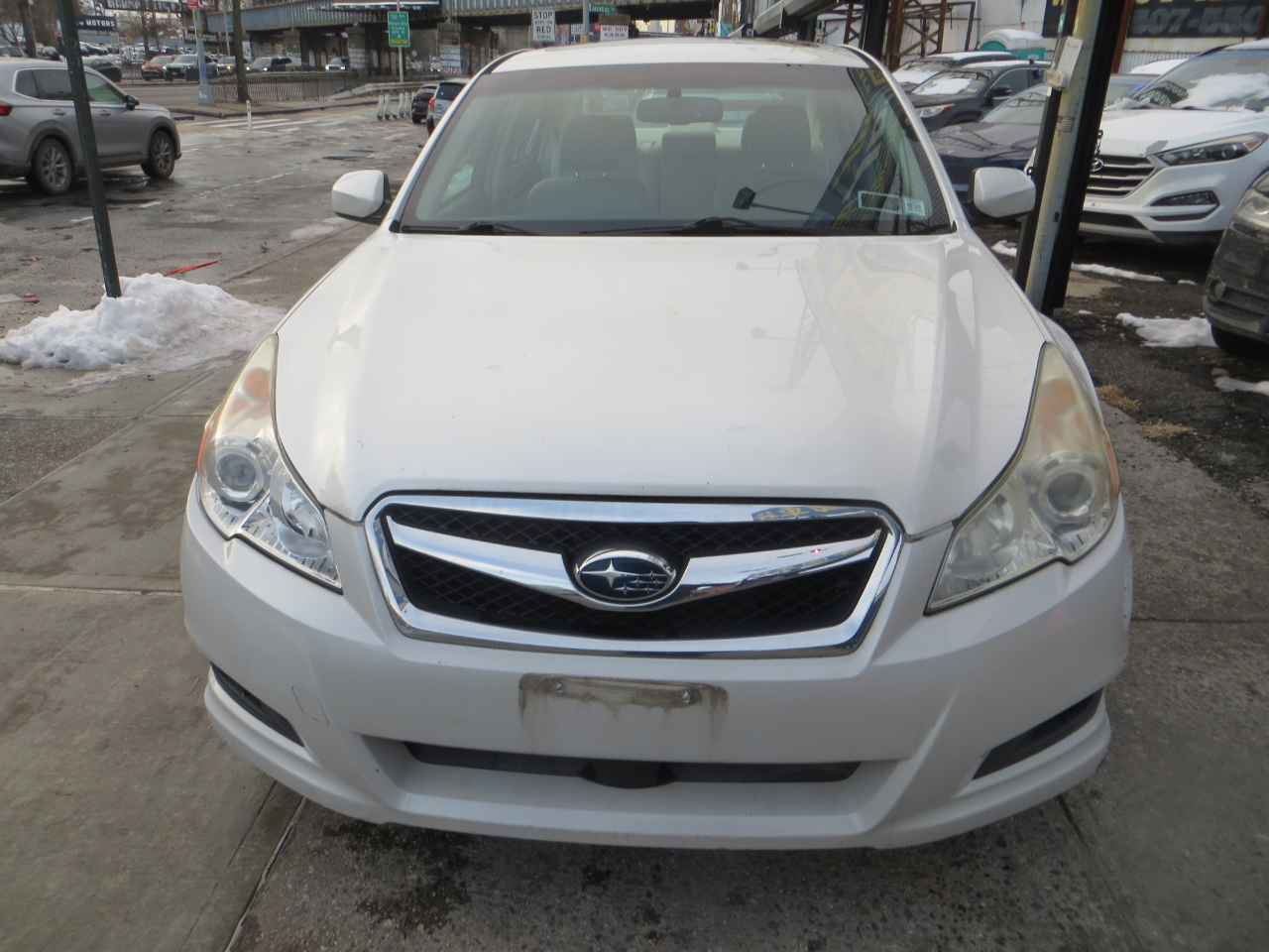 Subaru Legacy 2.5i Premium 2011