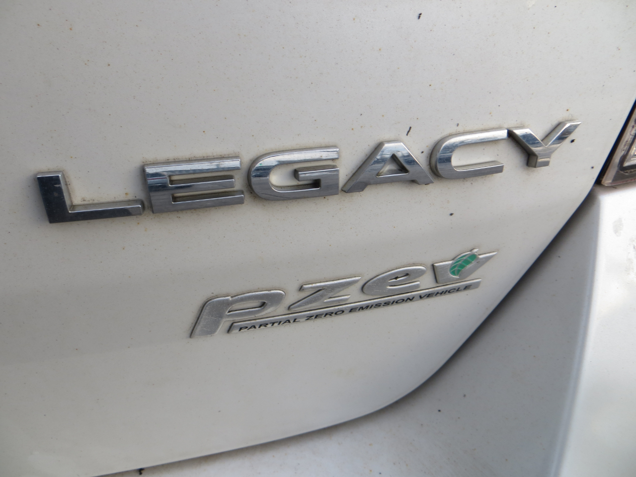 Subaru Legacy 2.5i Premium 2011