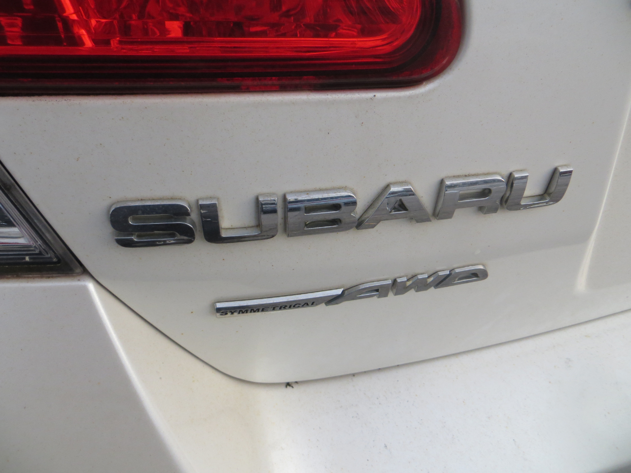 Subaru Legacy 2.5i Premium 2011