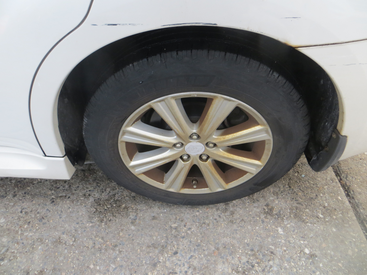 Subaru Legacy 2.5i Premium 2011