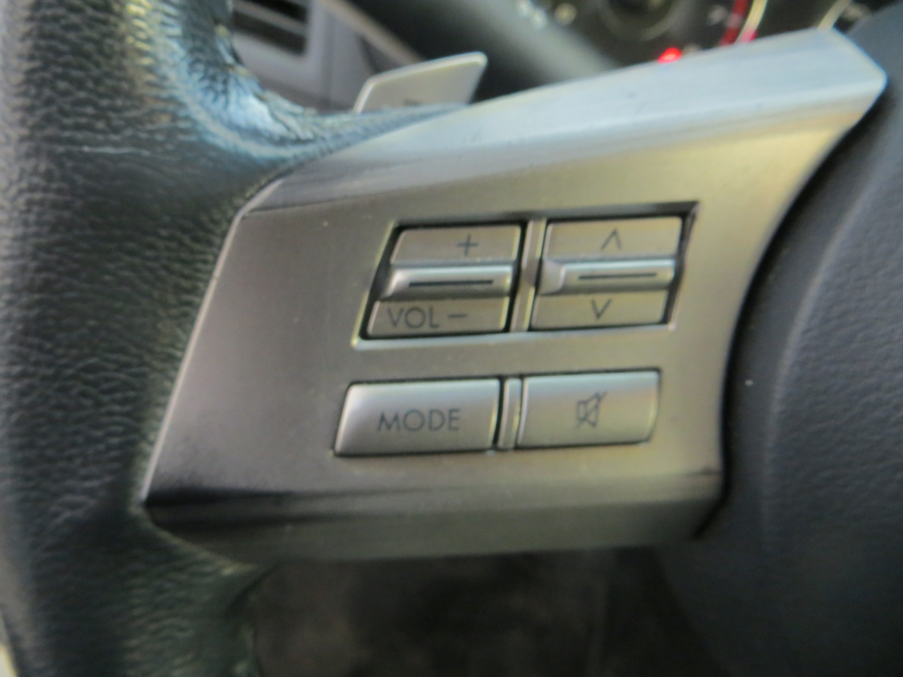 Subaru Legacy 2.5i Premium 2011