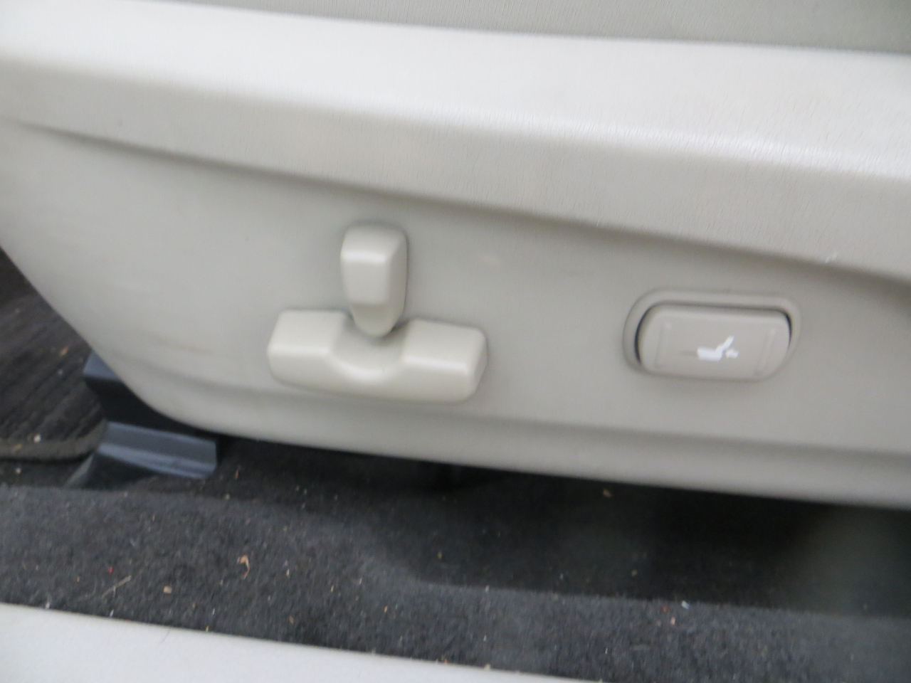 Subaru Legacy 2.5i Premium 2011