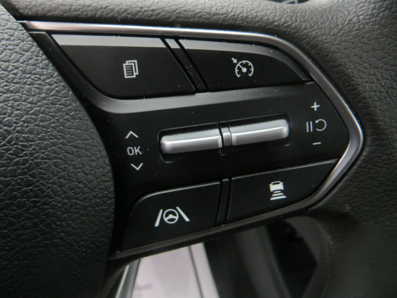 Hyundai Santa Fe SE AWD 2022