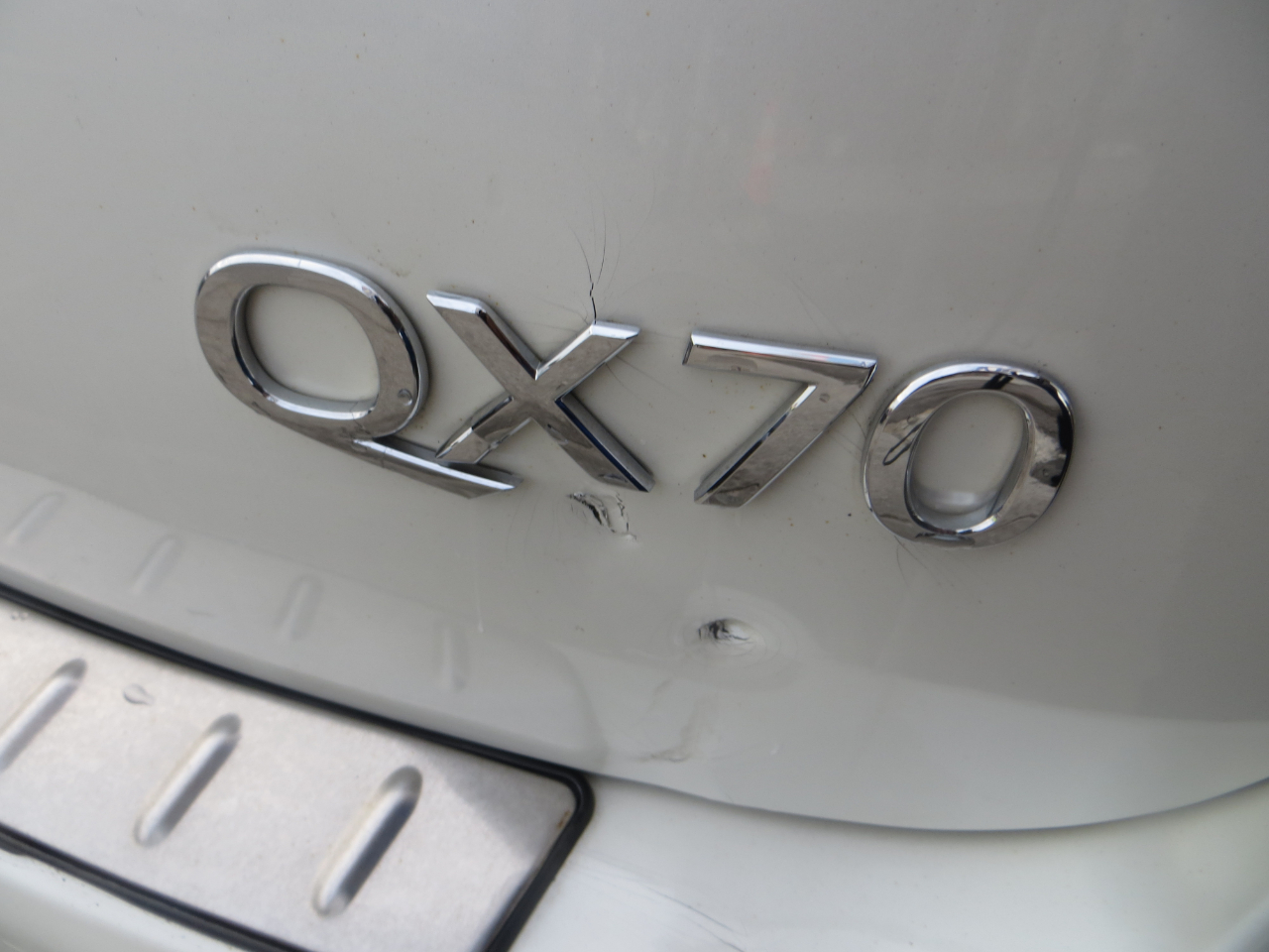 Infiniti QX70 Base AWD 2017