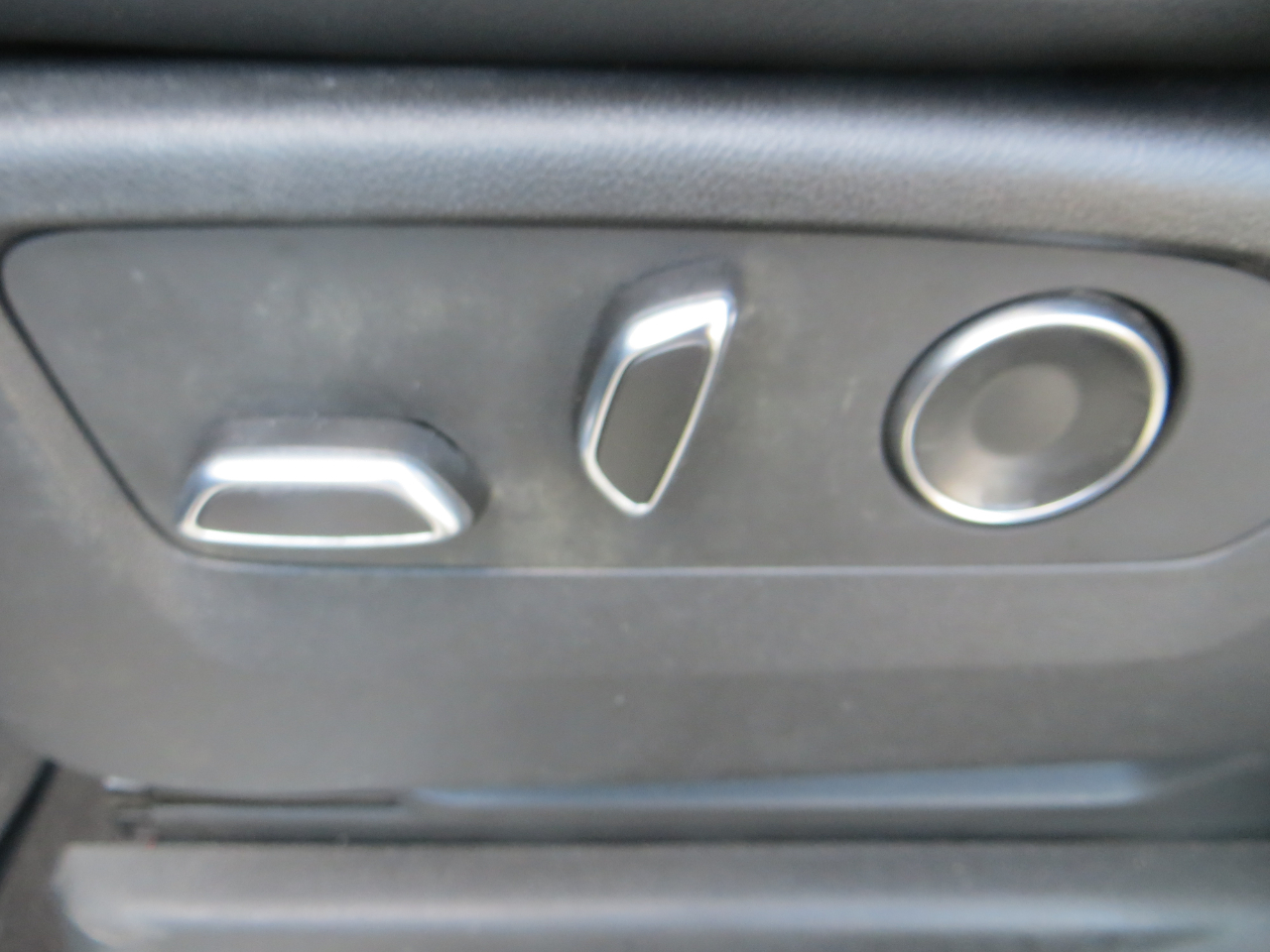 Cadillac Escalade ESV Luxury 4WD 2023