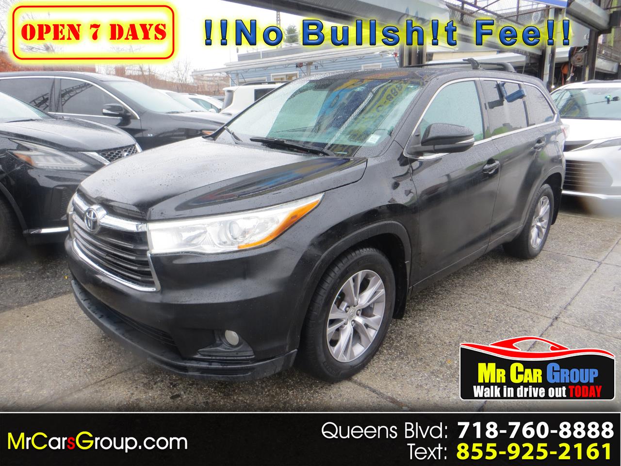 2014 Toyota Highlander LE's photo