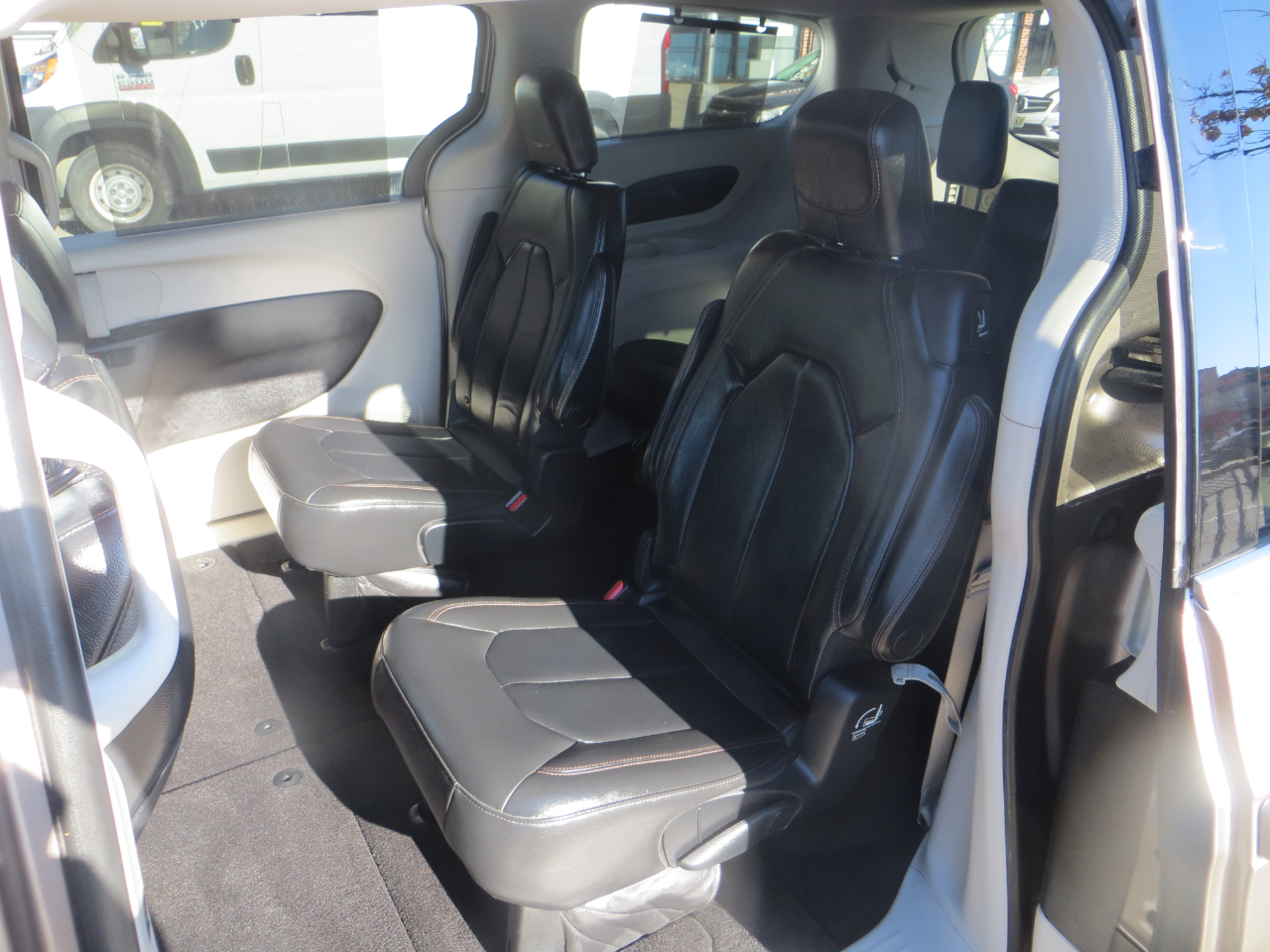 Chrysler Pacifica Touring-L 2017