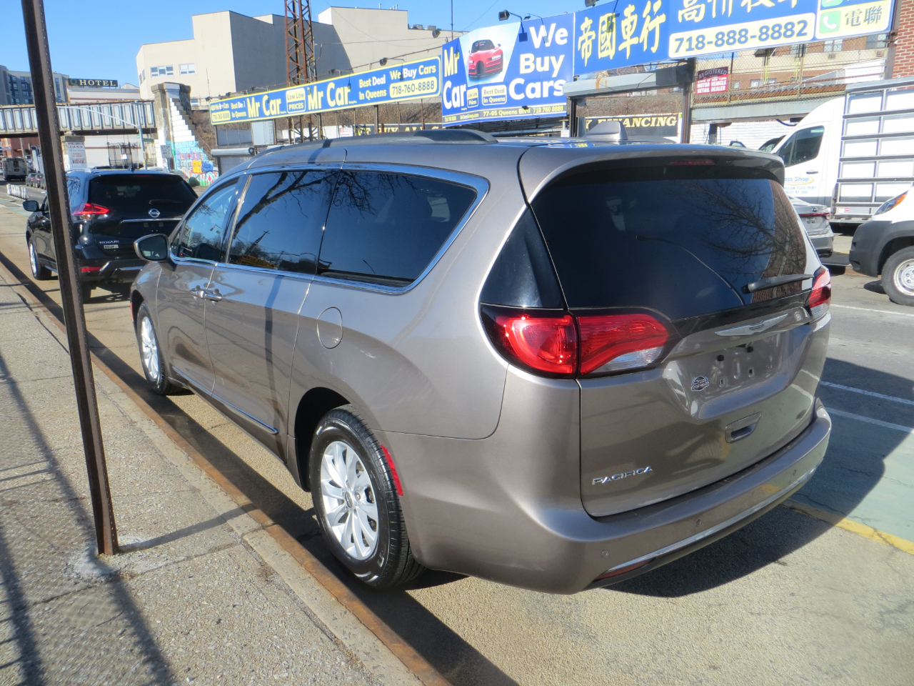Chrysler Pacifica Touring-L 2017