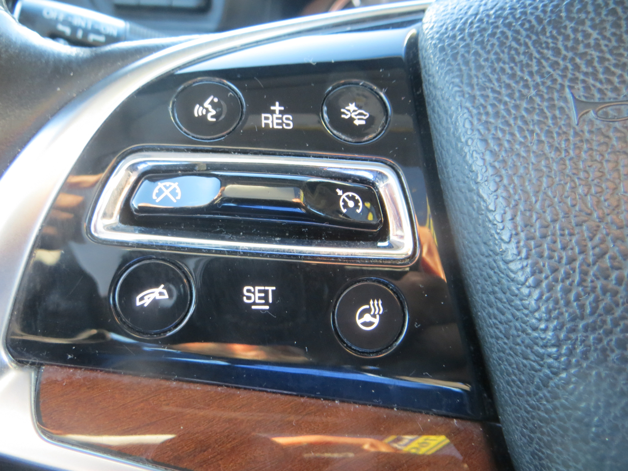 Cadillac Escalade  2019