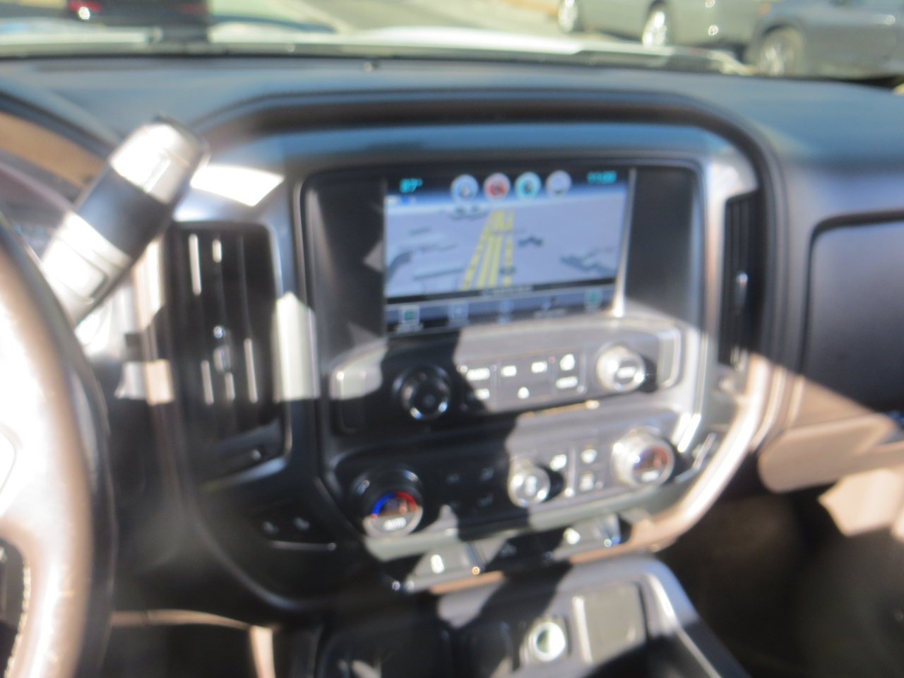 Chevrolet Silverado 1500 LTZ Crew Cab 4WD 2018