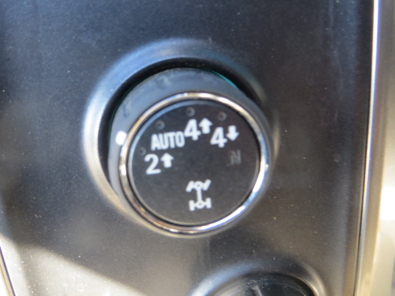 Chevrolet Silverado 1500 LTZ Crew Cab 4WD 2018