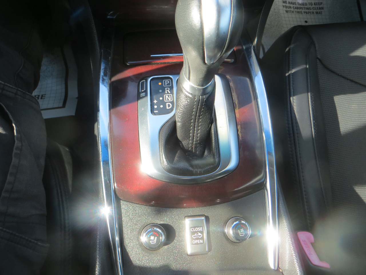 Infiniti Q60 Convertible 2014