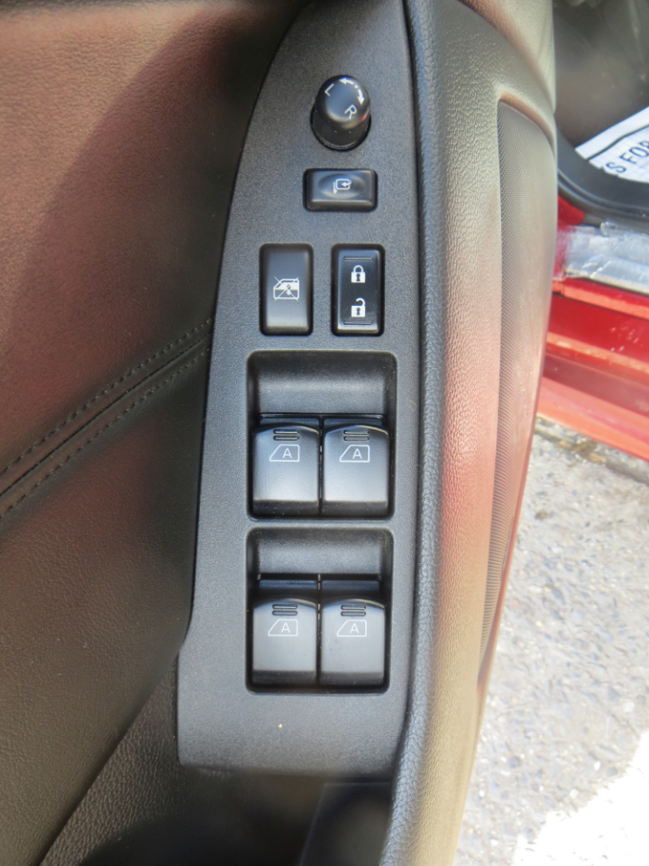 Infiniti Q60 Convertible 2014