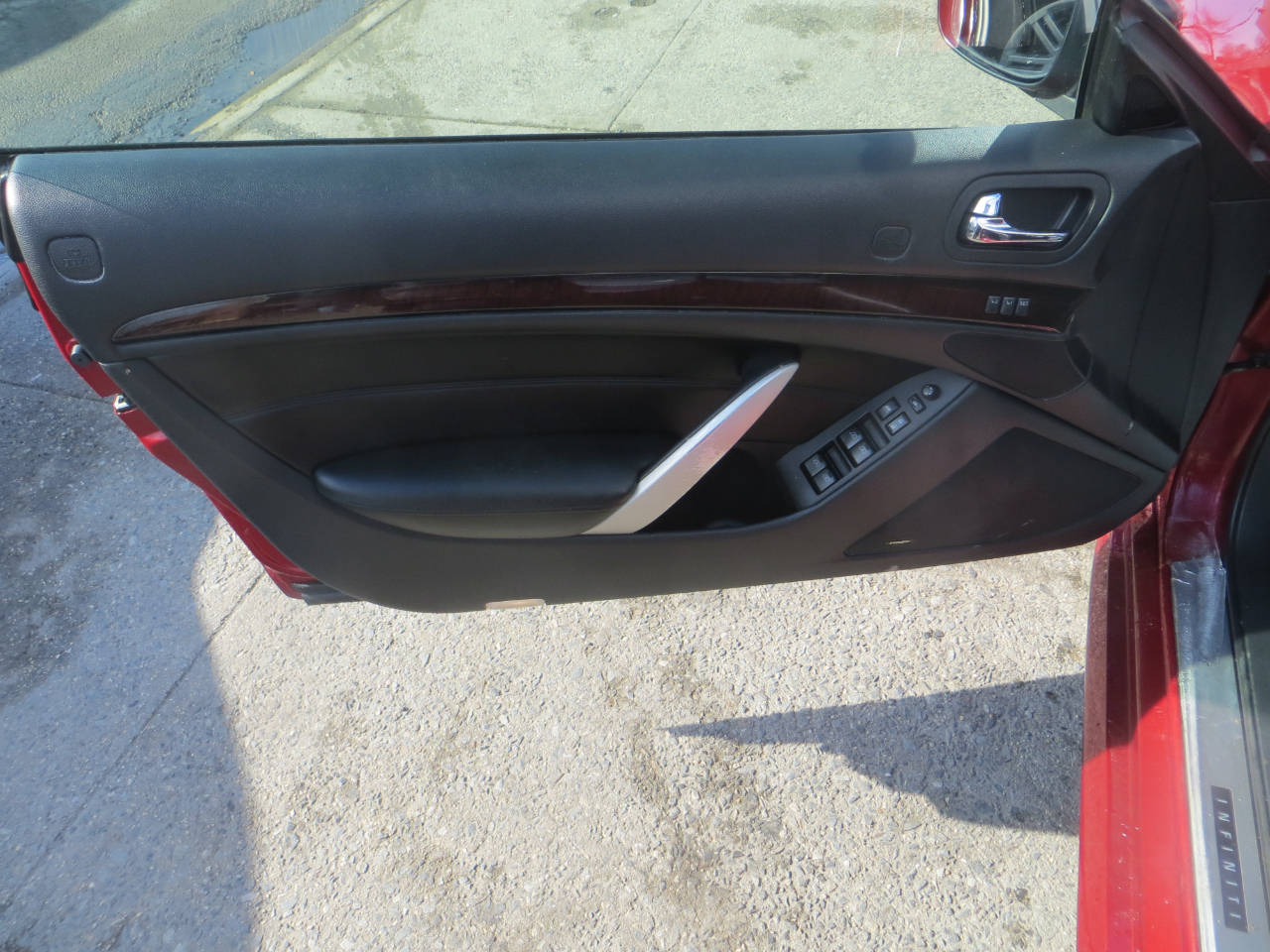 Infiniti Q60 Convertible 2014