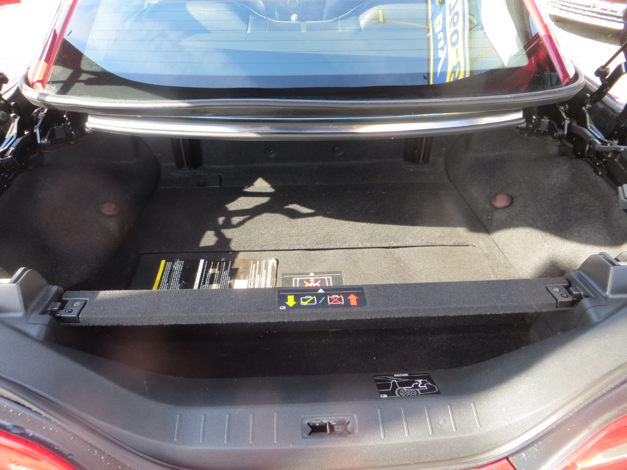 Infiniti Q60 Convertible 2014