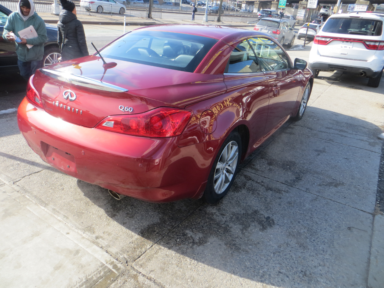 Infiniti Q60 Convertible 2014