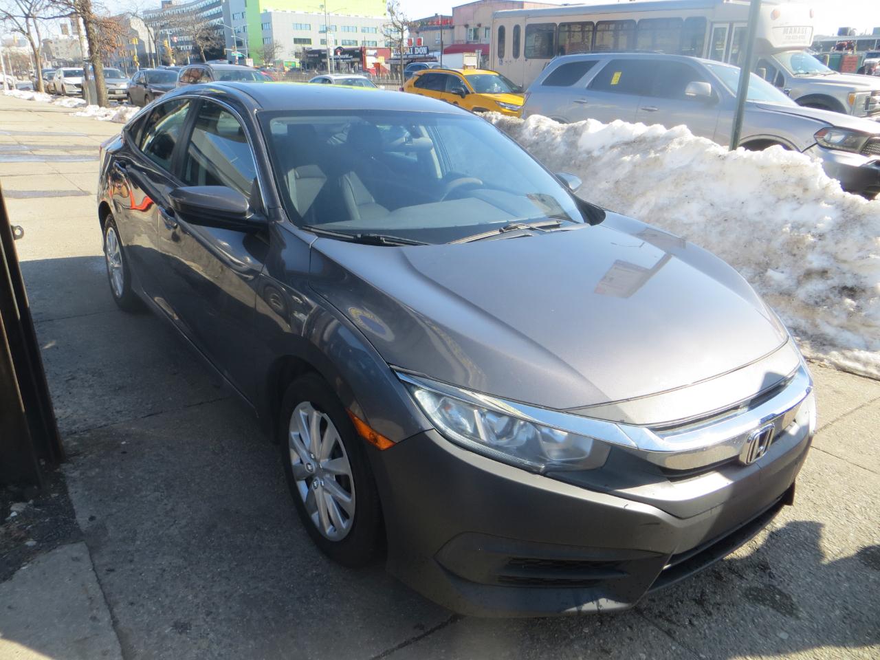 Honda Civic LX Sedan CVT 2018