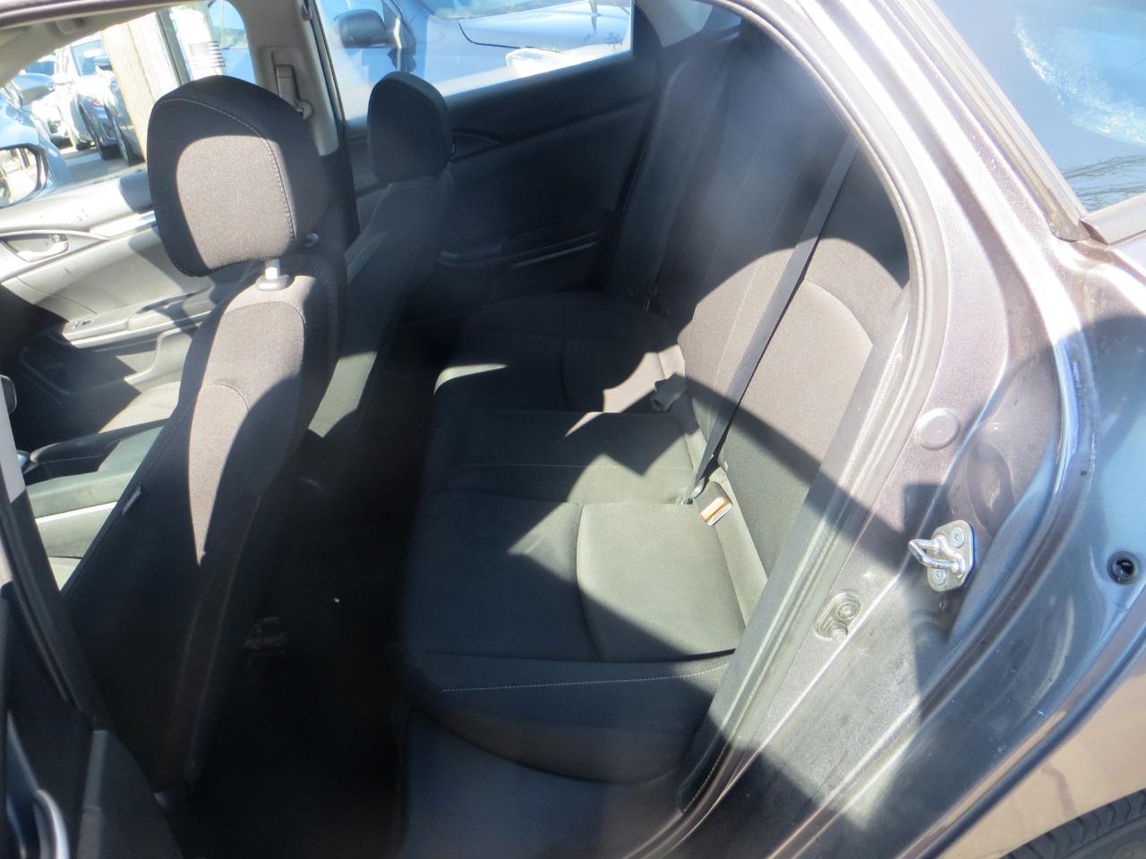 Honda Civic LX Sedan CVT 2018