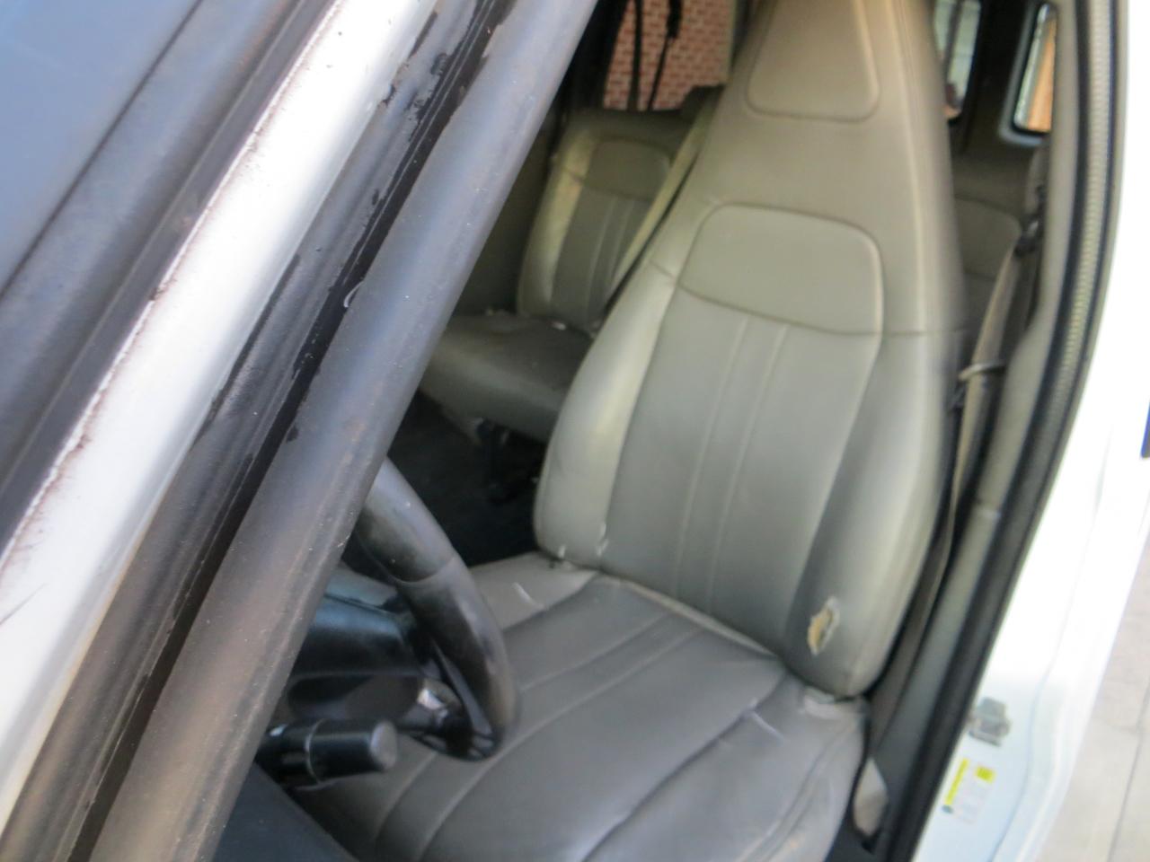 Chevrolet Express LS 2500 2016