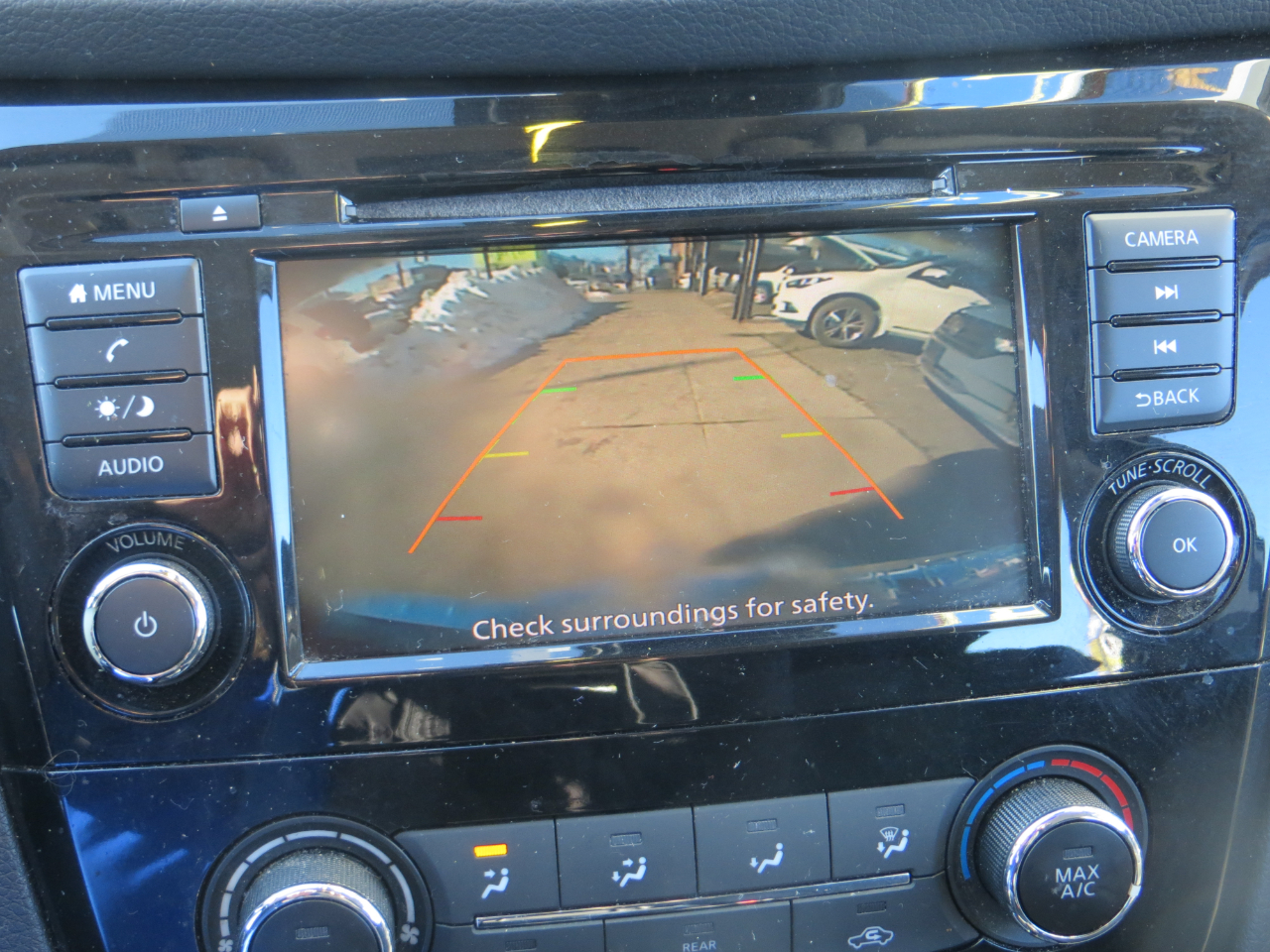 Nissan Rogue Sport S 2020