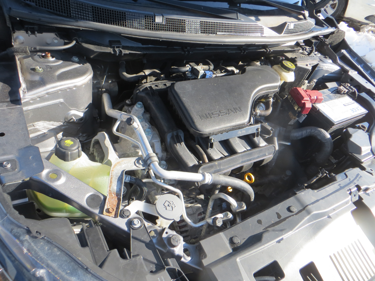 Nissan Rogue Sport S 2020