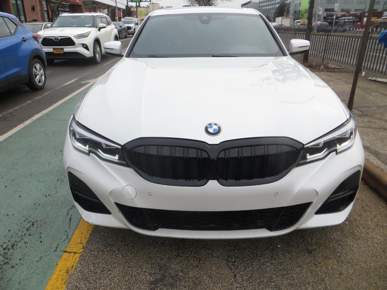 BMW 3-Series 330i xDrive 2021