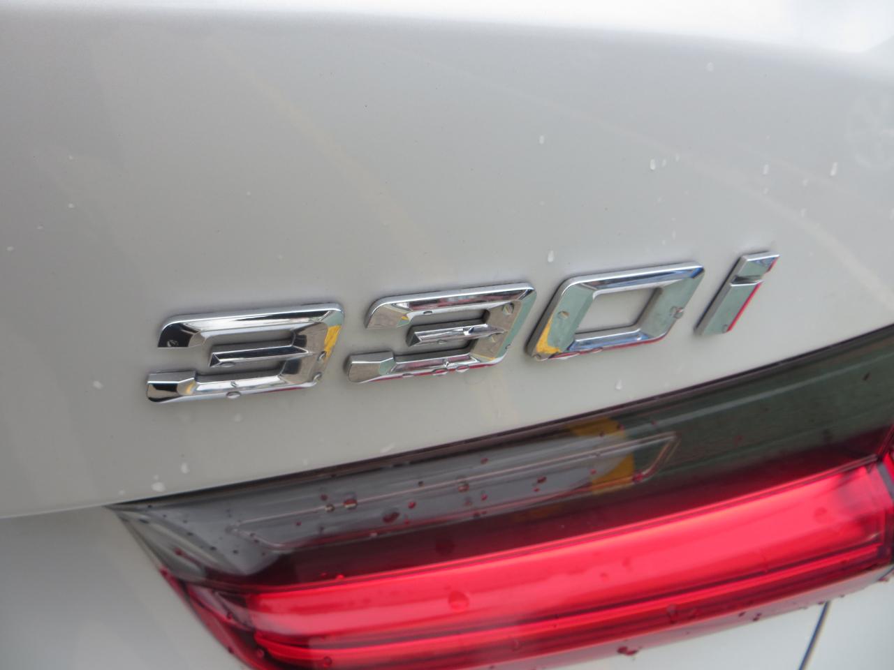 BMW 3-Series 330i xDrive 2021