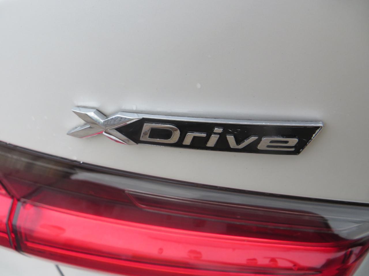 BMW 3-Series 330i xDrive 2021