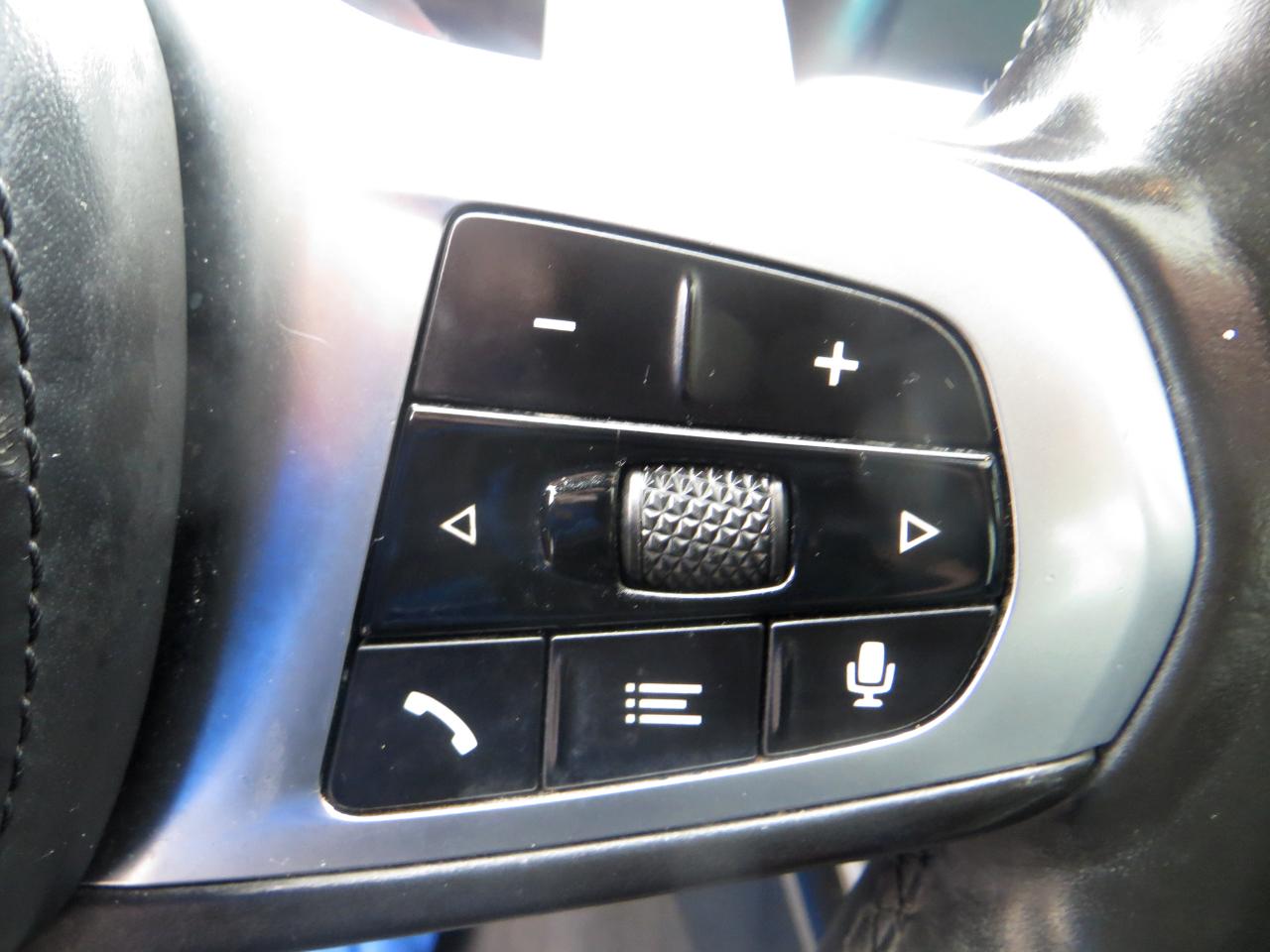 BMW 3-Series 330i xDrive 2021