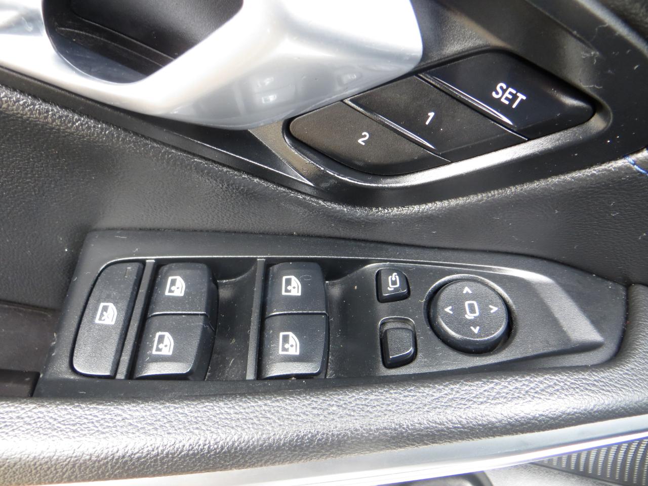 BMW 3-Series 330i xDrive 2021