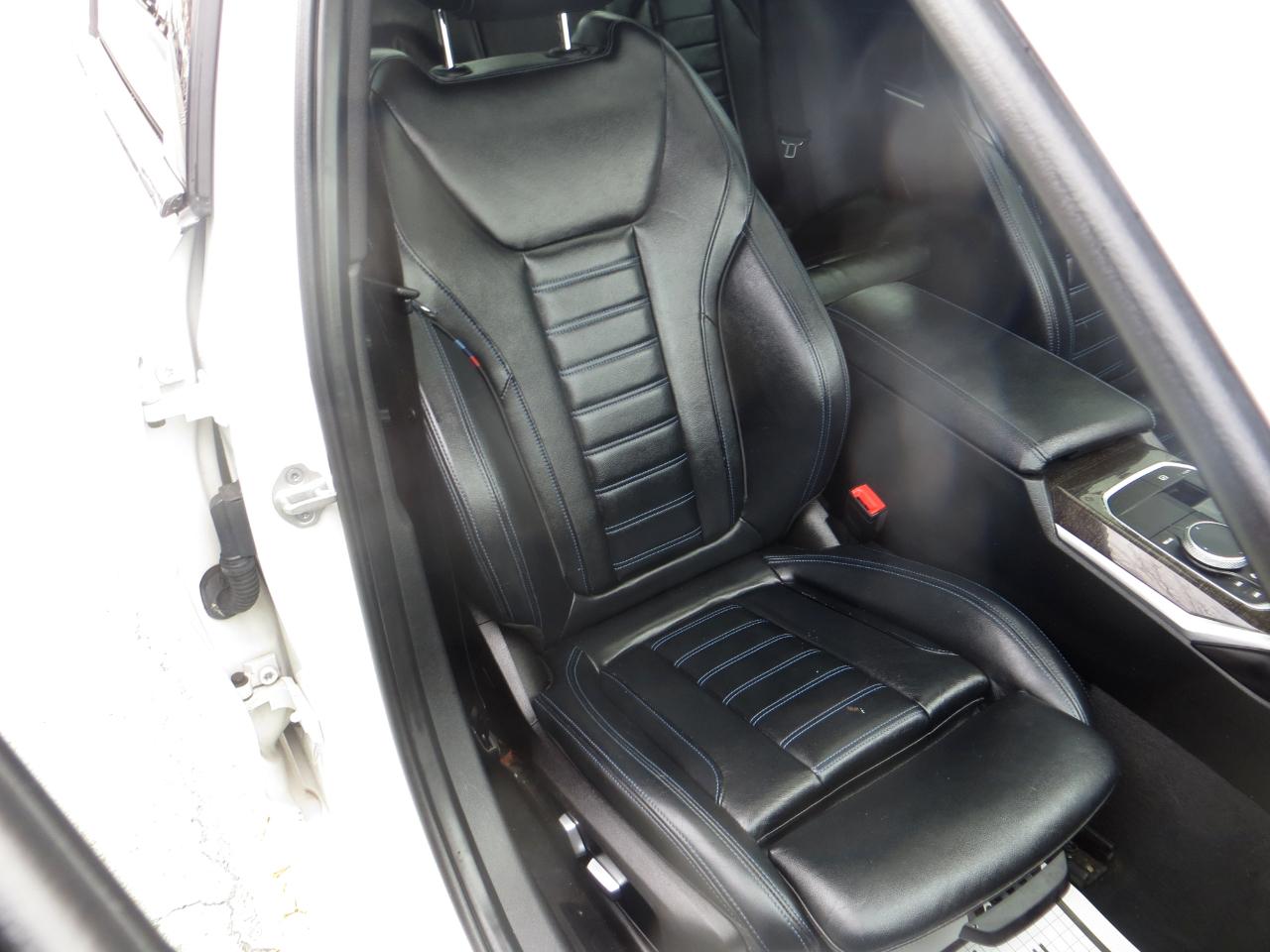 BMW 3-Series 330i xDrive 2021