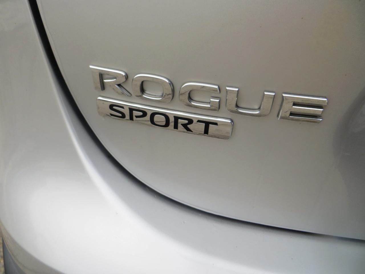Nissan Rogue Sport S AWD 2022