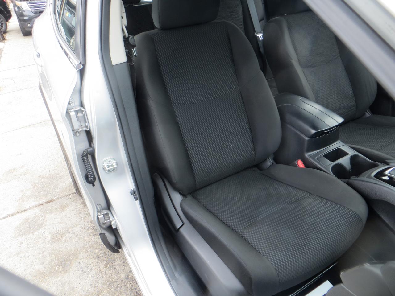 Nissan Rogue Sport S AWD 2022